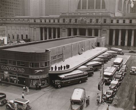 Filegreyhound Bus Terminal 33rd And 34th Streets Between Seventh And