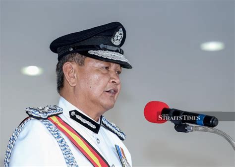 Lahir di malaysia, 07 agustus 1958; Home Ministry confirms Hamid's appointment as new IGP ...