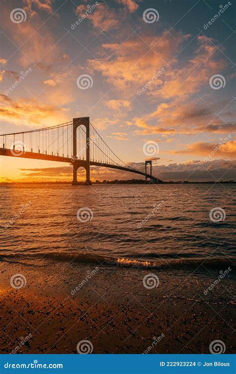 The Bronx Whitestone Bridge At Sunset Queens New York City Stock