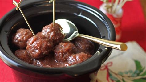 AIP Cranberry Cocktail Meatballs