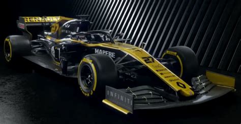 Renault F1 Team Reveals Rs19 To The World