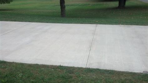 I live in a poured concrete home, so i have a little experience with it. Sealing Concrete Driveway - DoItYourself.com Community Forums