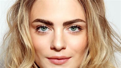 What Is Microblading What To Know About The Eyebrow Tattoo Trend