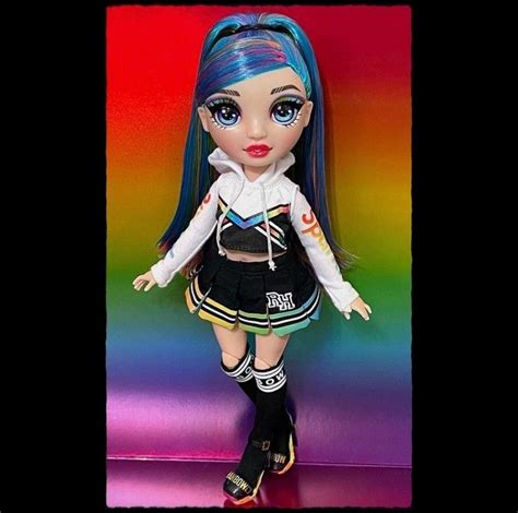 Pin On Rainbow High Dolls