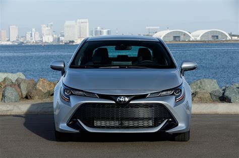 First Drive 2019 Toyota Corolla Hatchback Automobile Magazine
