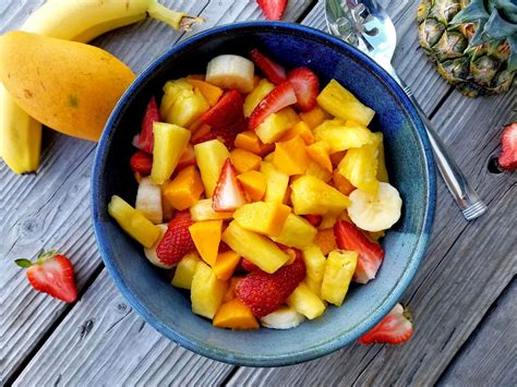 tropical summer fruit salad hearty smarty