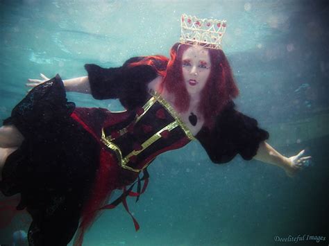 Alice In Underwaterland Underwater Model Superhero Wonder Woman