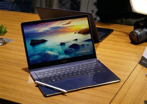 The intel core the case of the asus zenbook flip s ux370ua is made entirely of aluminum and is available in royal blue or smoky grey. Paduan ASUS ZenBook Flip S UX370 dan Windows 10 Untuk ...