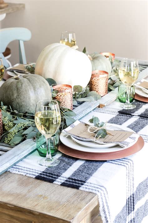 Our indoor thanksgiving decorating ideas consist of natural elements and easy thanksgiving crafts to ensure a beautiful seasonal display. Thanksgiving Decorating Ideas for Your Holiday Table - The ...