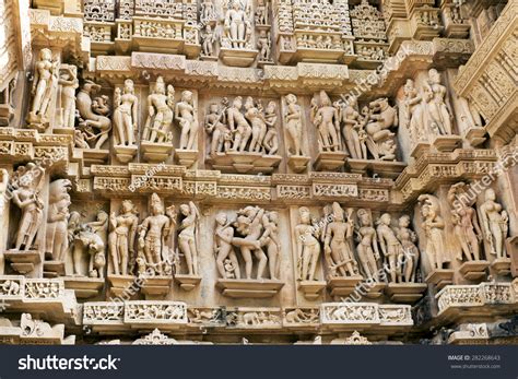 Stone Carved Erotic Sculptures In Hindu Temple In Khajuraho Madhya Pradesh India Stock Photo