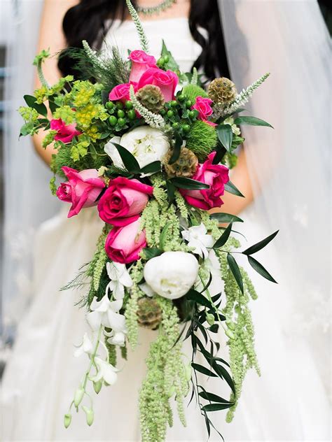 The voluptuousness of the bouquet is often the main feature of the wedding costume. 15 Cascading Wedding Bouquets for Every Style | Flower ...