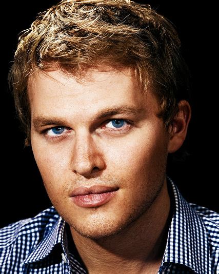 Ronan Farrow Reluctant Tv Star The New York Times