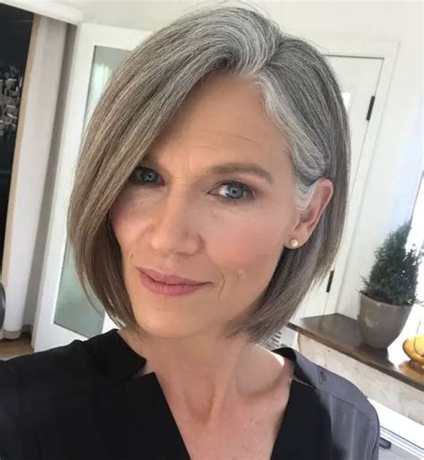 Gorgeous Gray Bob Hairstyles That Perfect For Older Women 6 The Three Best Short Hairstyles