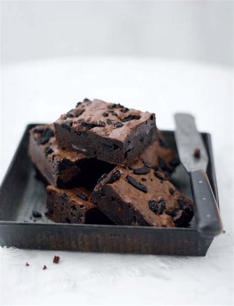 Del 06 de diciembre de 2020. Oreo brownies - lorraine pascale. in 2020 | Oreo brownies ...