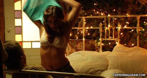 Stella Keitel Nude The Fappening FappeningGram