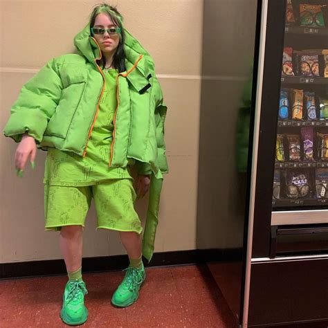 Why Billie Eilish Decide To Don Baggy Clothing Masala