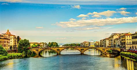 Hd Wallpaper Ponte Vecchio Florence Italy Bridge Urban Buildings