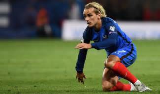 barcelona identify manchester united target antoine griezmann as priority summer signing