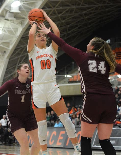 Princeton Womens Basketballs Ellie Mitchell Takes Rebounding To New