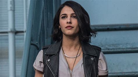 Naomi grace scott is an english actress and singer who portrayed kimberly hart, the pink ranger in the 2017 power rangers film. Mighty Morphin Power Rangers: Kimberly Hart 101