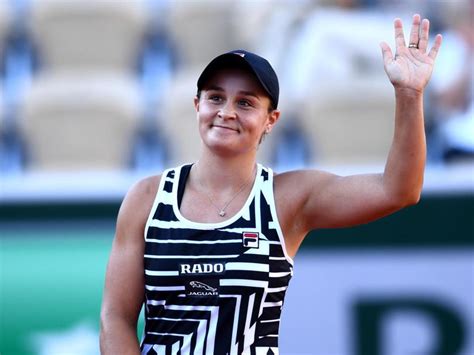 Aussie tennis player • cricket • golf • richmond tigers • dog lady • coffee lover: French Open: Aussie Ash Barty eyeing quarter-final berth ...