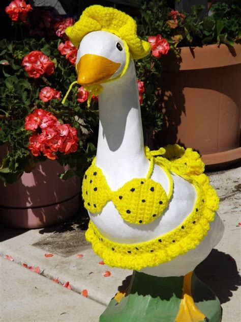 Goose Bikinis For 20 25 Ceramic Cement Goose In 2021 Funny Duck
