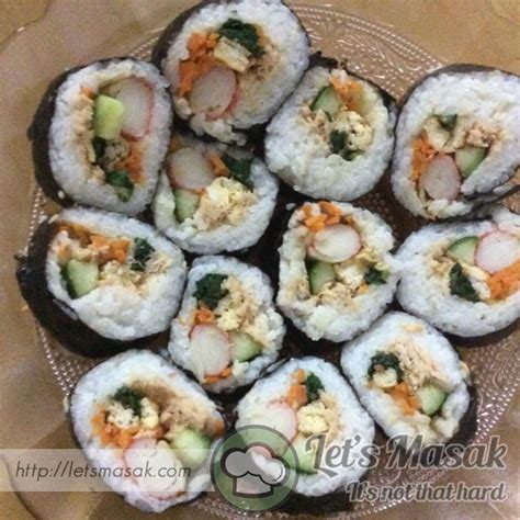 When shopping for fresh produce or meats, be certain to take the time to ensure that the texture, colors, and quality of the food you buy is the best in the batch. Kimbap Recipe | LetsMasak