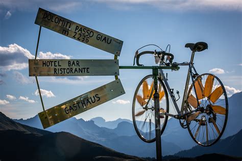 Check out passo di giau, a road biking attraction recommended by 73 other cyclists! Passo Giau - the newbie climb with the fearsome reputation ...