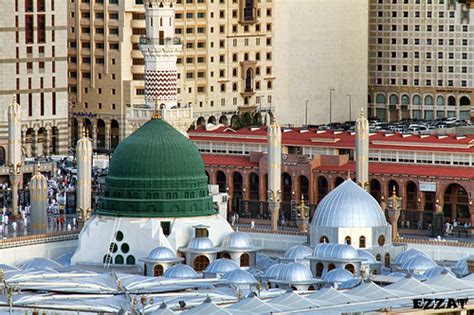 Green Dome Of Prophets Mosque Ezzat Ezzat Flickr