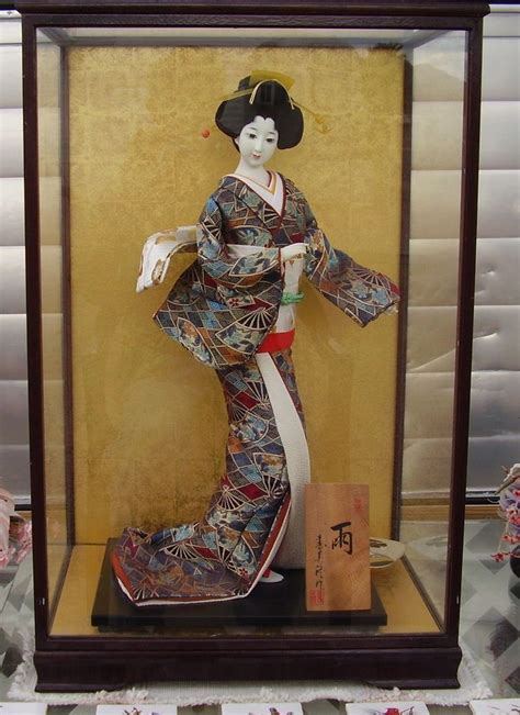 Rare 1950 Japanese Geisha In Glass Display Case Glass Display Case Japanese Dolls Display Case