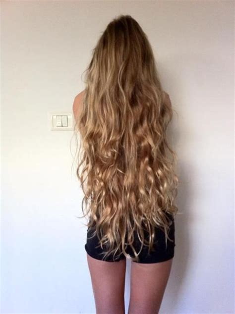 Queen Of Blending Long Blonde Hair Long Hair Styles Curly Hair Styles