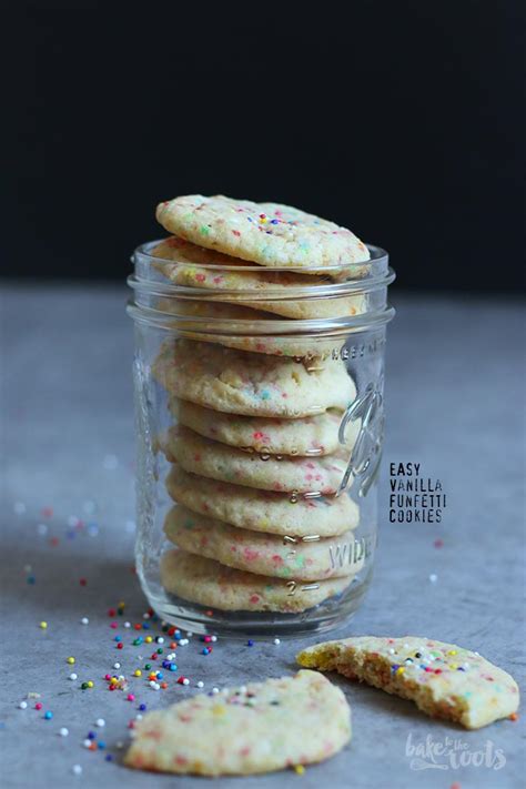 Easy Vanilla Funfetti Cookies Bake To The Roots