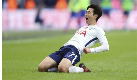 Son was involved in six of their nine goals, scoring four times and supplying a further two assists. Tottenham Wallpaper Son - heung-min son 😍 em 2020 ...