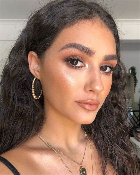57 Best Gorgeous And Trendy Prom Makeup Ideas For Brown Eyes In 2020