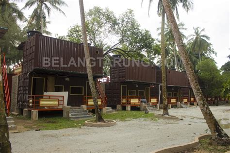 Km chalet terletak diantara sempadan negeri melaka dan negeri sembilan iaitu. D'Qnut Chalet & Restaurant Pantai Kuala Linggi Melaka ...