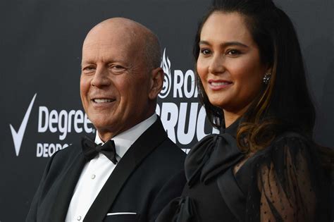 Emma And Bruce Willis In Love Despite The Disease Celebrity Gossip News