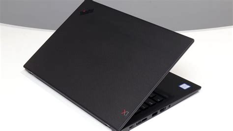 Lenovo Thinkpad X1 Carbon Review Lenovos 7th Gen Flagship Impresses