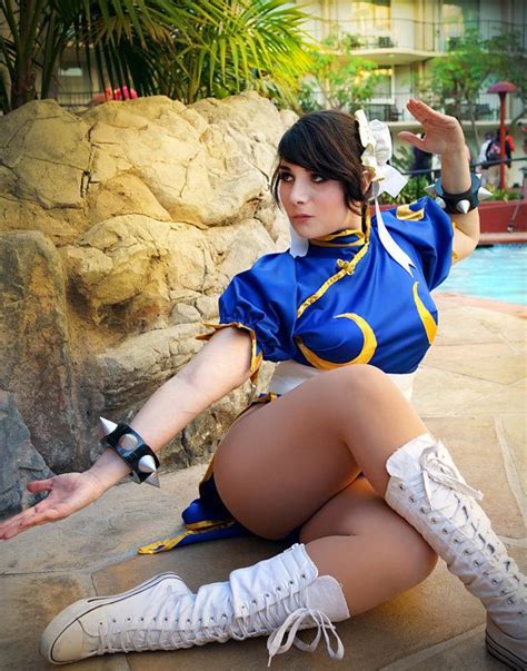 Chun Li Cosplay Poster By Dustbunny Kasugano Geeks Brasão De Familia