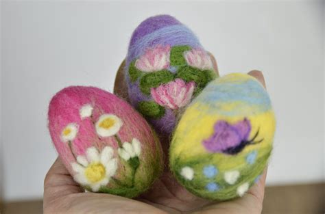 Three Felt Easter Egg 6cm 24inlily Flower Butterfly And Daisy