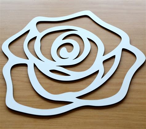 This is a category of high quality pbr metal textures. Under plates - Cut out Rose - HennaK