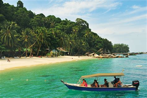 A Travel Guide To The Perhentian Islands Of Malaysia