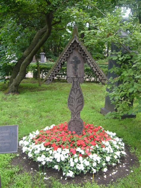 Kustodiev Grave Free Stock Photo Public Domain Pictures