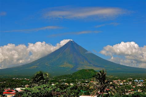 In Photos 8 Natural Wonders You Cant Miss In The Philippines