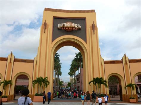 About 70% of the studio lies within the unincorporated county island known as universal city while the rest lies within the city limits of los angeles, california. Universal Studios Florida trip report - April 2013 ...