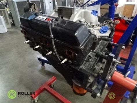 Gm Goodwrench 350 Engine W Engine Stand Roller Auctions