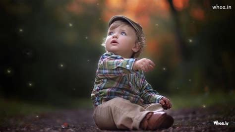 You can download this application for free, and then you can find many pictures on lil baby application. Alone Cute Little Child HD Wallpaper