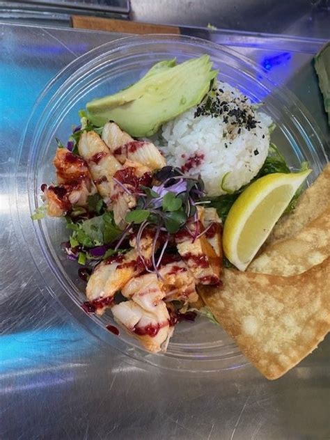 Pinch Of Flavor Poké Truck Los Angeles Roaming Hunger