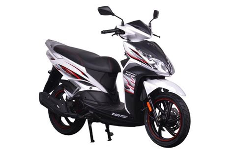 Tại malaysia, mẫu xe ga này được phân phối với giá từ 15.315 ringgit. New Modenas Karisma 125 & Elegan 250 scooters launched ...