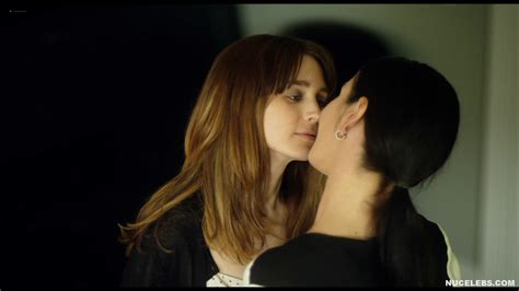 Rooney Mara Catherine Zeta Jones Hot Lesbian Scenes In Side Effects Nucelebs Com