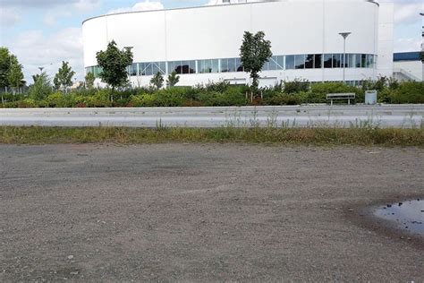 Kristianstad fc p17 avslutade vårsäsongen med två matcher mot topplagen kullavägens bk och varbergs bois. Kristianstad Arena - Svenska Ställplatser